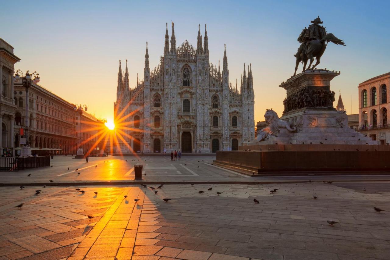 City Life House-Yellow San Siro & Duomo ミラノ エクステリア 写真